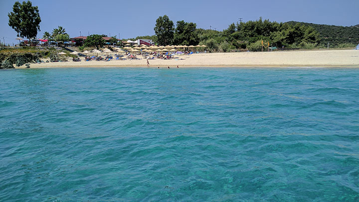 Halkidiki best beaches - Tristinika - Sailing holidays to Halkidiki